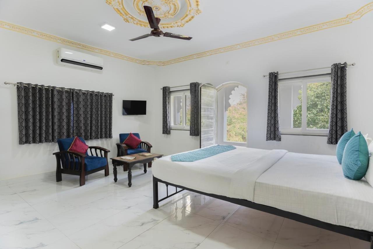 Emperor Palace A Heritage Villa Udaipur Ngoại thất bức ảnh